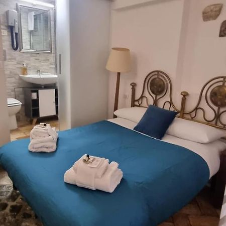 Domus Next Campo De'Fiori With Thermal Shower روما المظهر الخارجي الصورة