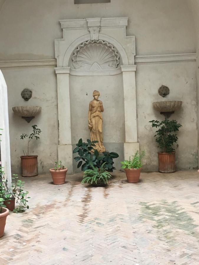 Domus Next Campo De'Fiori With Thermal Shower روما المظهر الخارجي الصورة