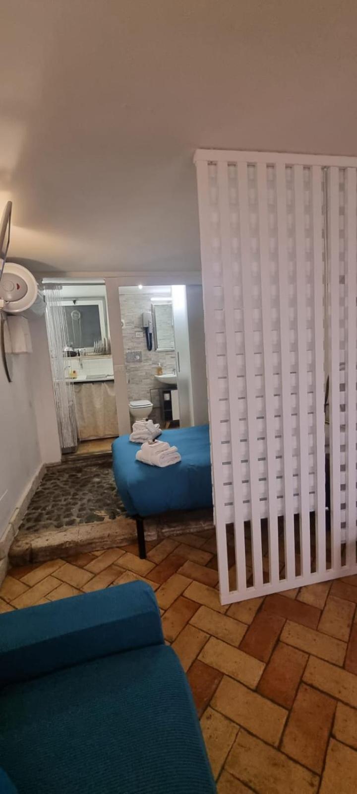 Domus Next Campo De'Fiori With Thermal Shower روما المظهر الخارجي الصورة